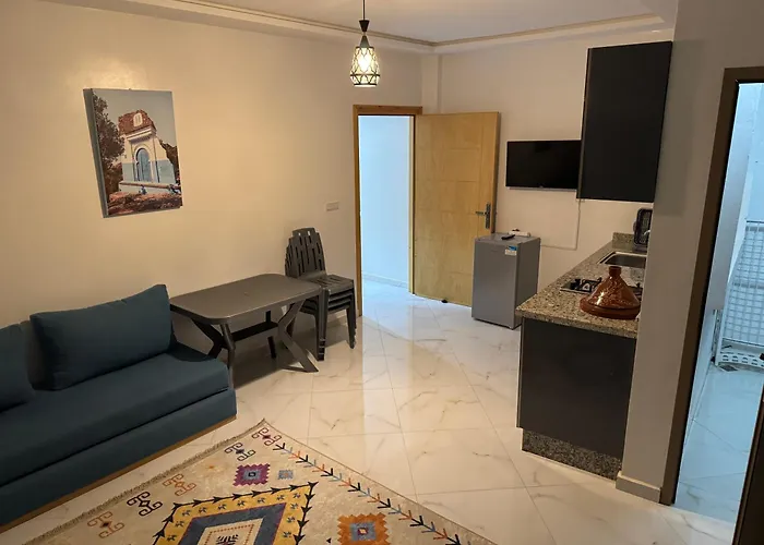 Kaza Moon Hostel